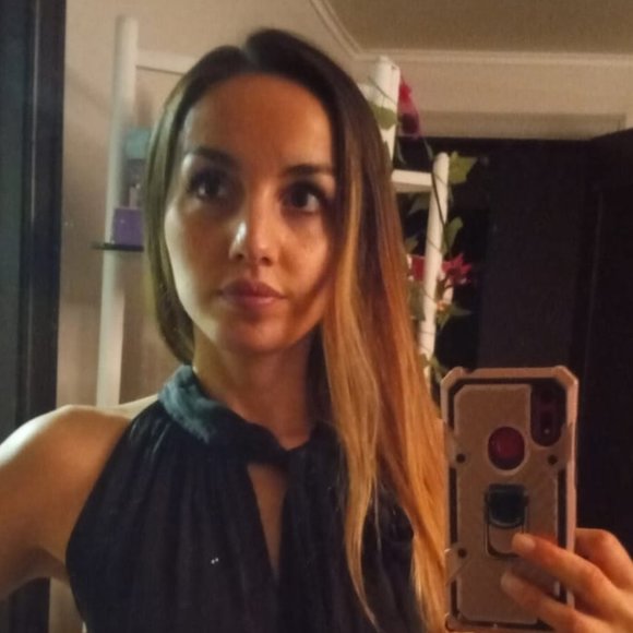 Meet your Posher, Karen - Picture 1 of 1